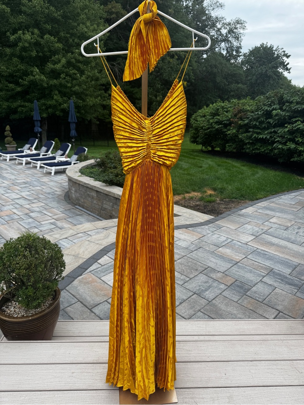 Alex Pinash NY Gold Pleated Maxi Dress Open Back Polka Dot Scarf Rare Gold 70’s